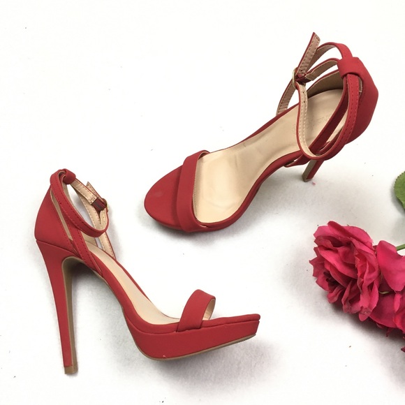 CHARLOTTE RUSSE HIGH HEELS ANKLE STRAPS SZ 6 - Picture 3 of 14